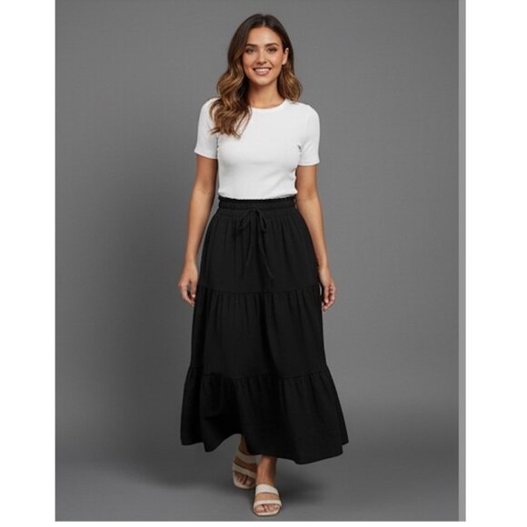 Black Boho Tiered Ruched Skirt - Picture 4 of 11